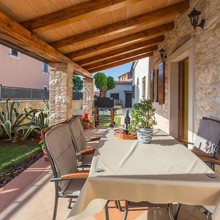 With Parking Space Tar, Porec - 13245 * Tar-Vabriga