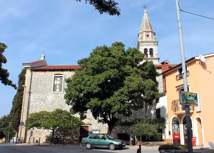 아파트 With Parking Space Tar, Porec - 13245