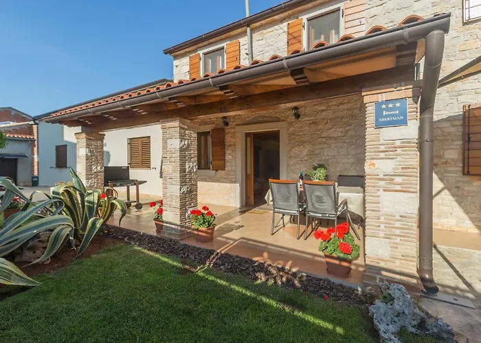 Appartement With Parking Space Tar, Porec - 13245 Tar-Vabriga