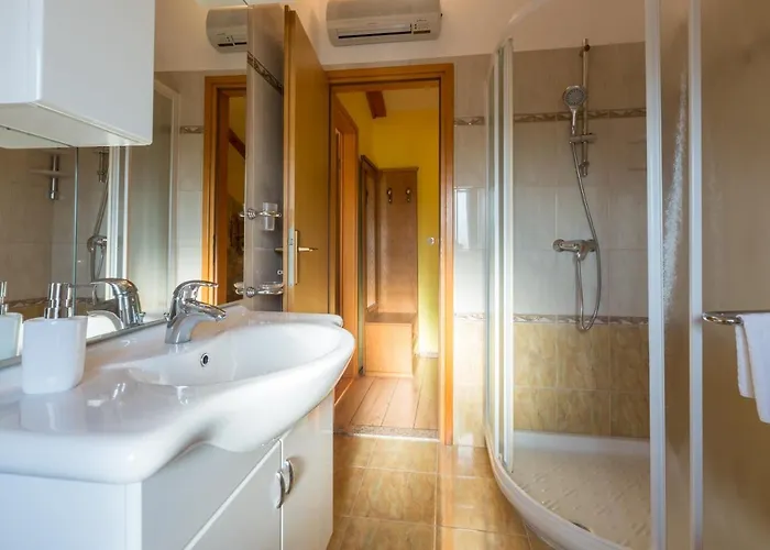 Appartement With Parking Space Tar, Porec - 13245